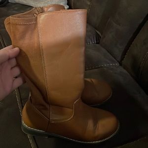 Girls tan tall boots